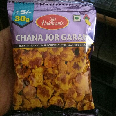 Chana Jor Garam 5/-(300)