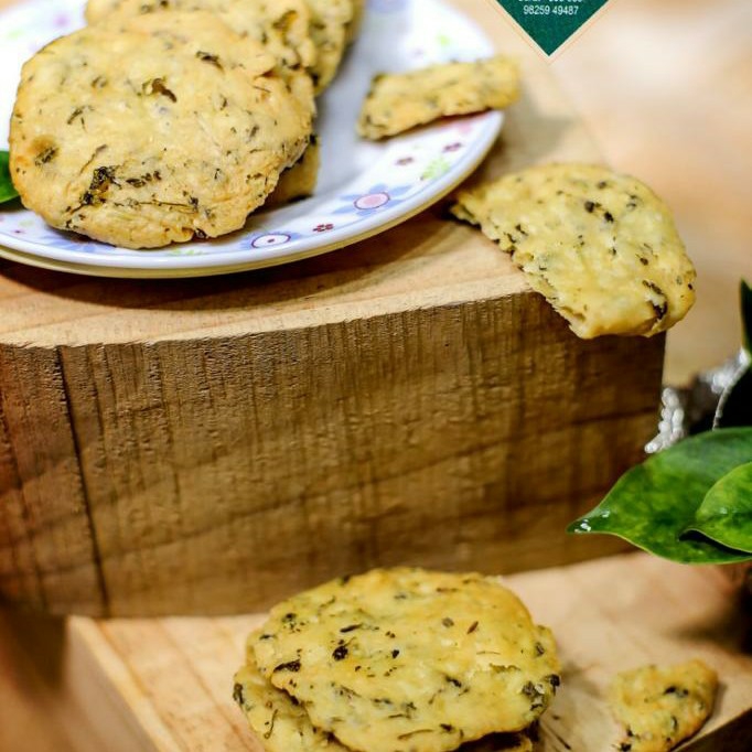 Sp Methi Puri