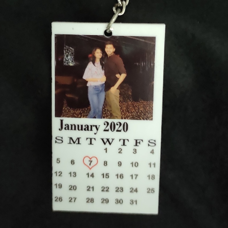 06 CALANDER KEYCHAIN