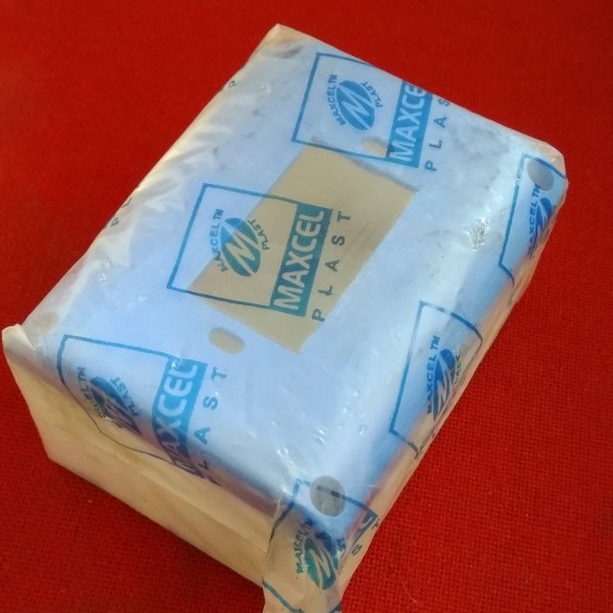1/2 Module Gang Box PVC Blue+White MAXCEL Plast - 1/2MGBPVCBLWH