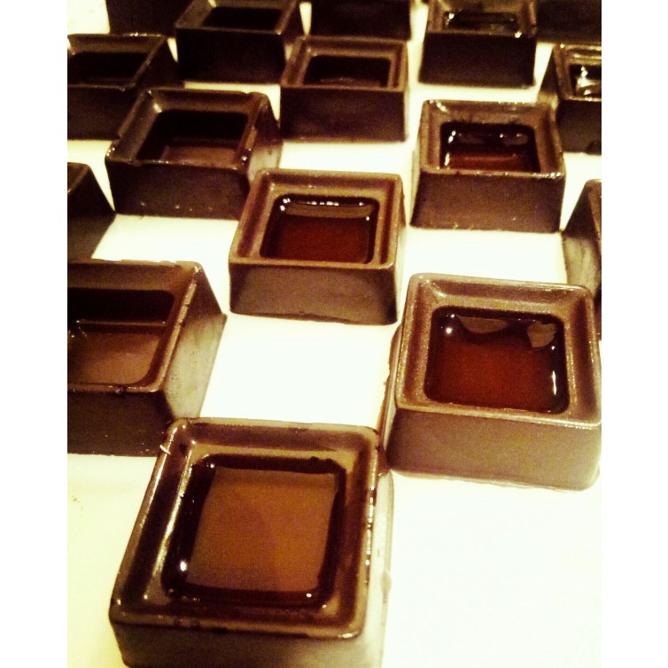 Centre Filled Chocolates (90 Gms)