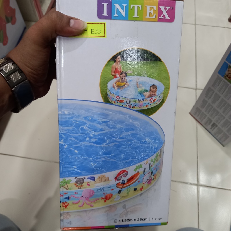 6 Feet tub