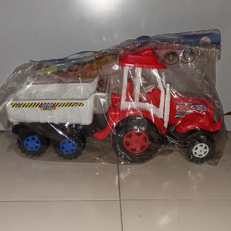 300 Tractor Jumbo