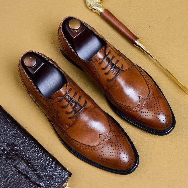 BROWN BROGUES