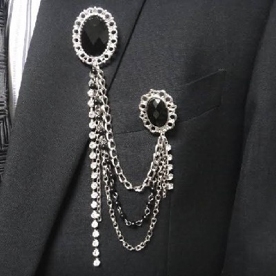 Brooch