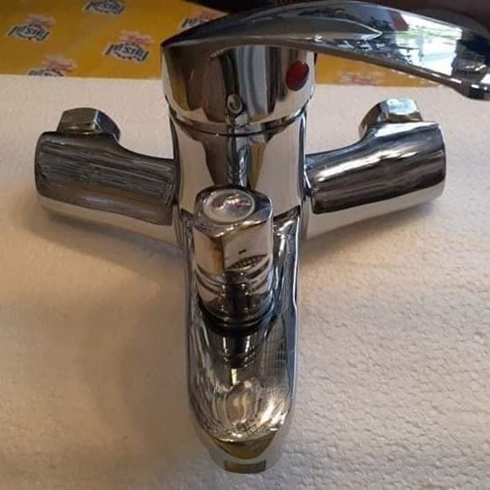 BATHROOM SET COMPLETE LEVER RUBY BRAND