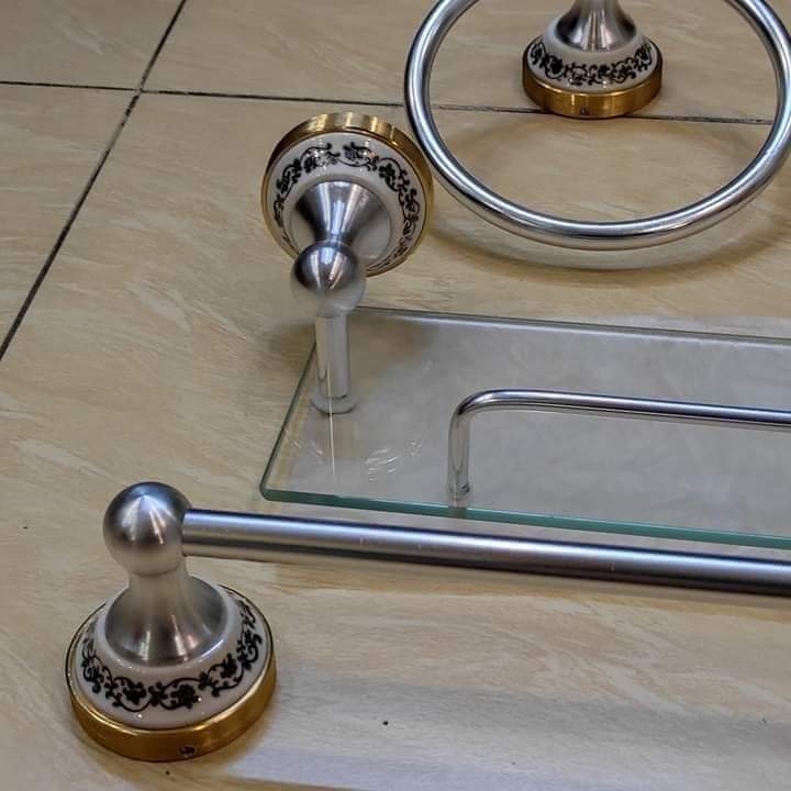 BATHROOM ACCESSORIES SET ALUMINIUM GOLD MARBLE