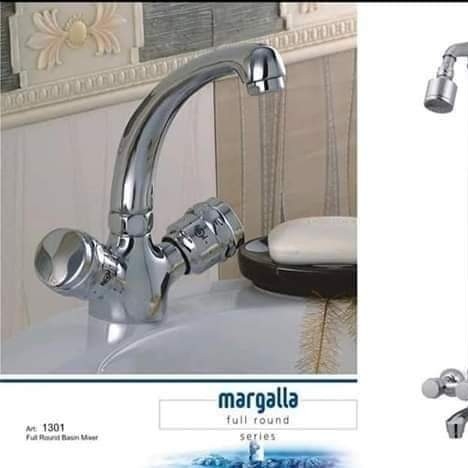 BATHROOM SET FAISAL BRAND MARGALLA MODEL