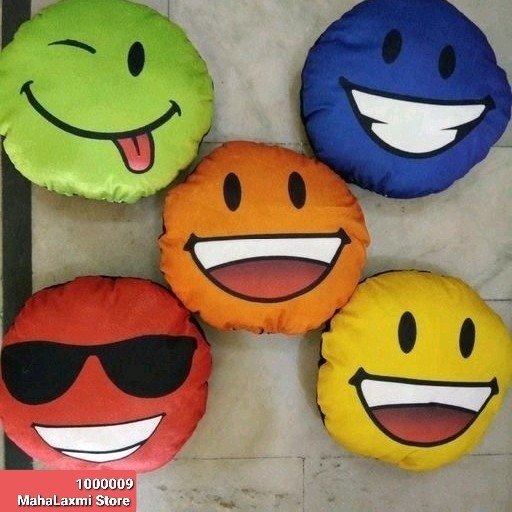 Emoji Cushions (pack of 5) - Multicolour
