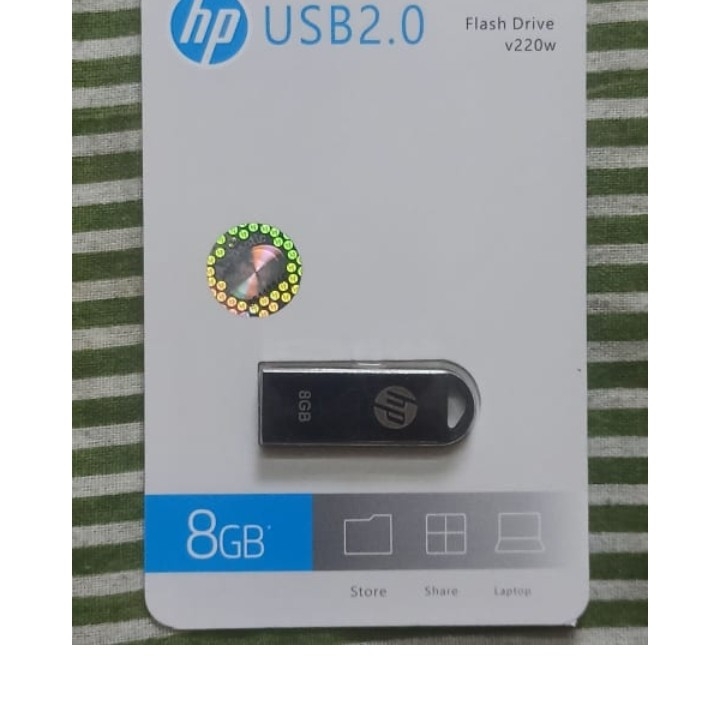 HP V220W USB 2.0 Pen Drive, 8 GB
