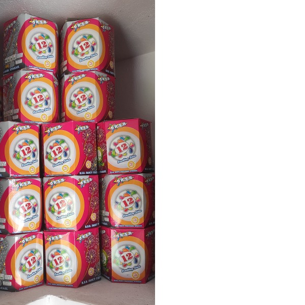12 Shots (Multicolour-Crackling)-1 Box (1 Pcs)