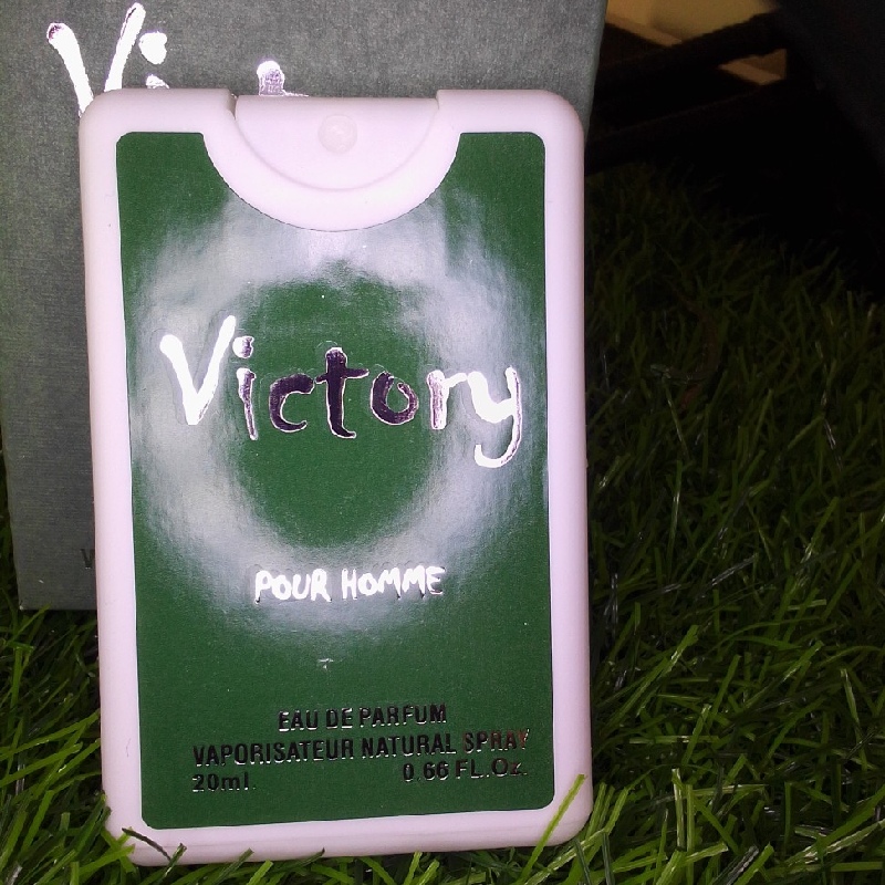 Victory pocket perfume