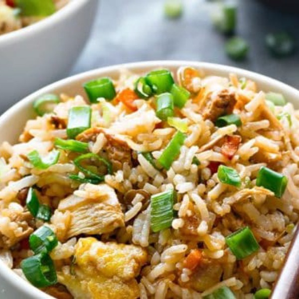 CHICKEN FRIED RICE