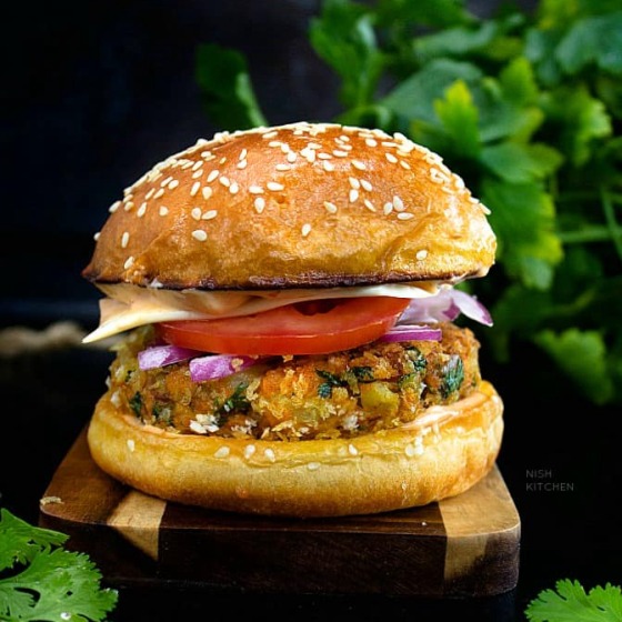Aloo Tikki Burger