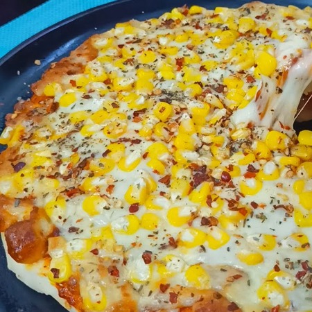 Cheese & Corn Pizza Regular
