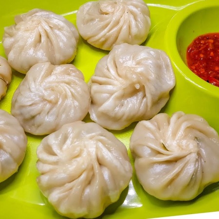 Chicken Steam MOMOS