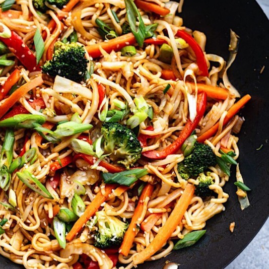 SPL. VEG MIX CHOWMIN