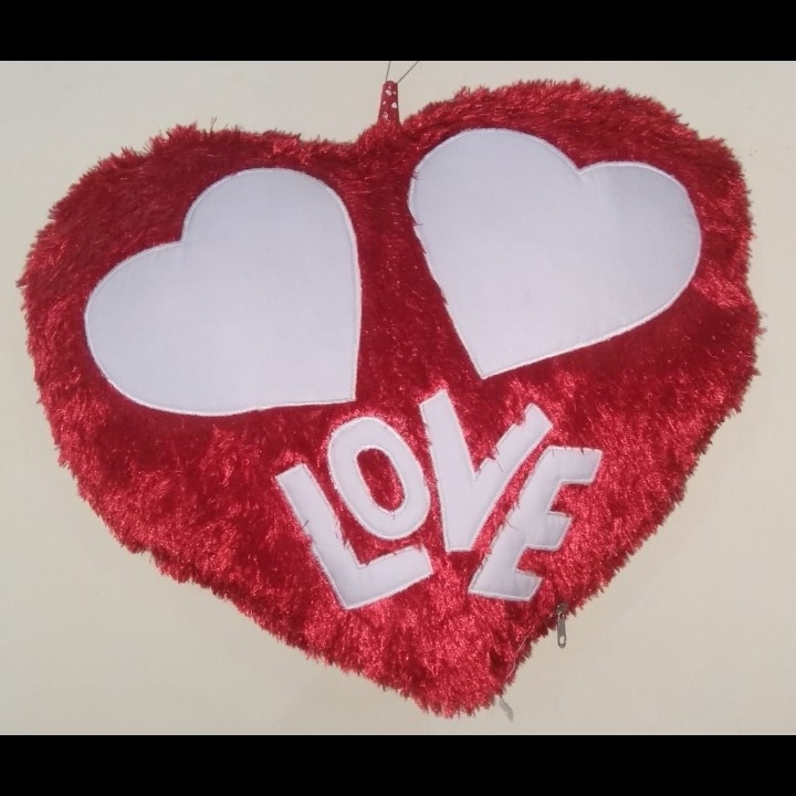 P~ Big Heart Shape pillow