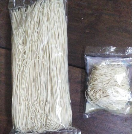 Chowmin চাউমিন ৪০০ গ্রাম প্যাকেট
