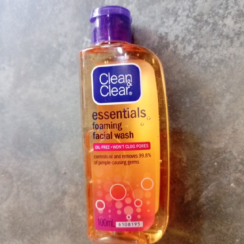 Clean & Clear Face Wash 100ml