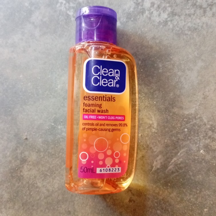 Clean & Clear Face Wash 50ml
