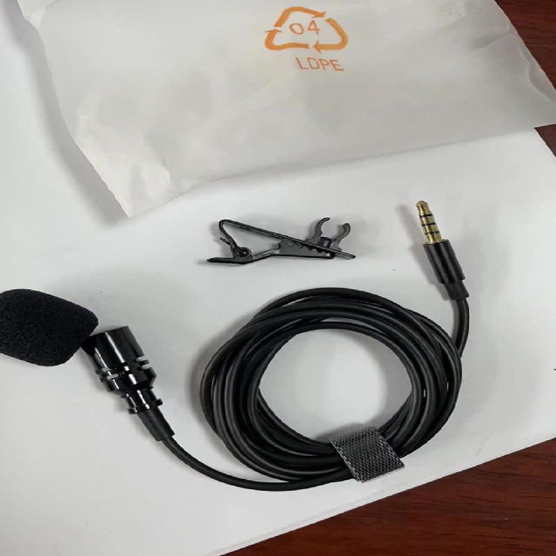 Microphone Aux